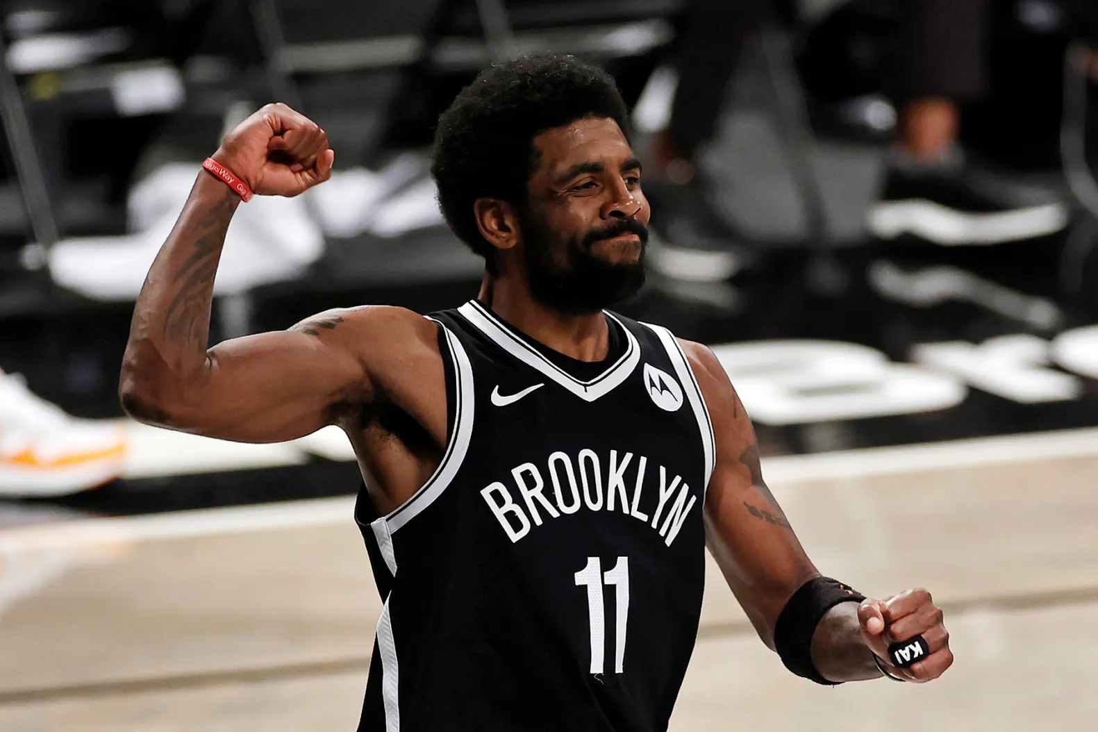 kyrie irving role in recruiting klay to dallas